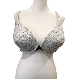 CACIQUE Plunge underwire molded cup bra. Size 44DD